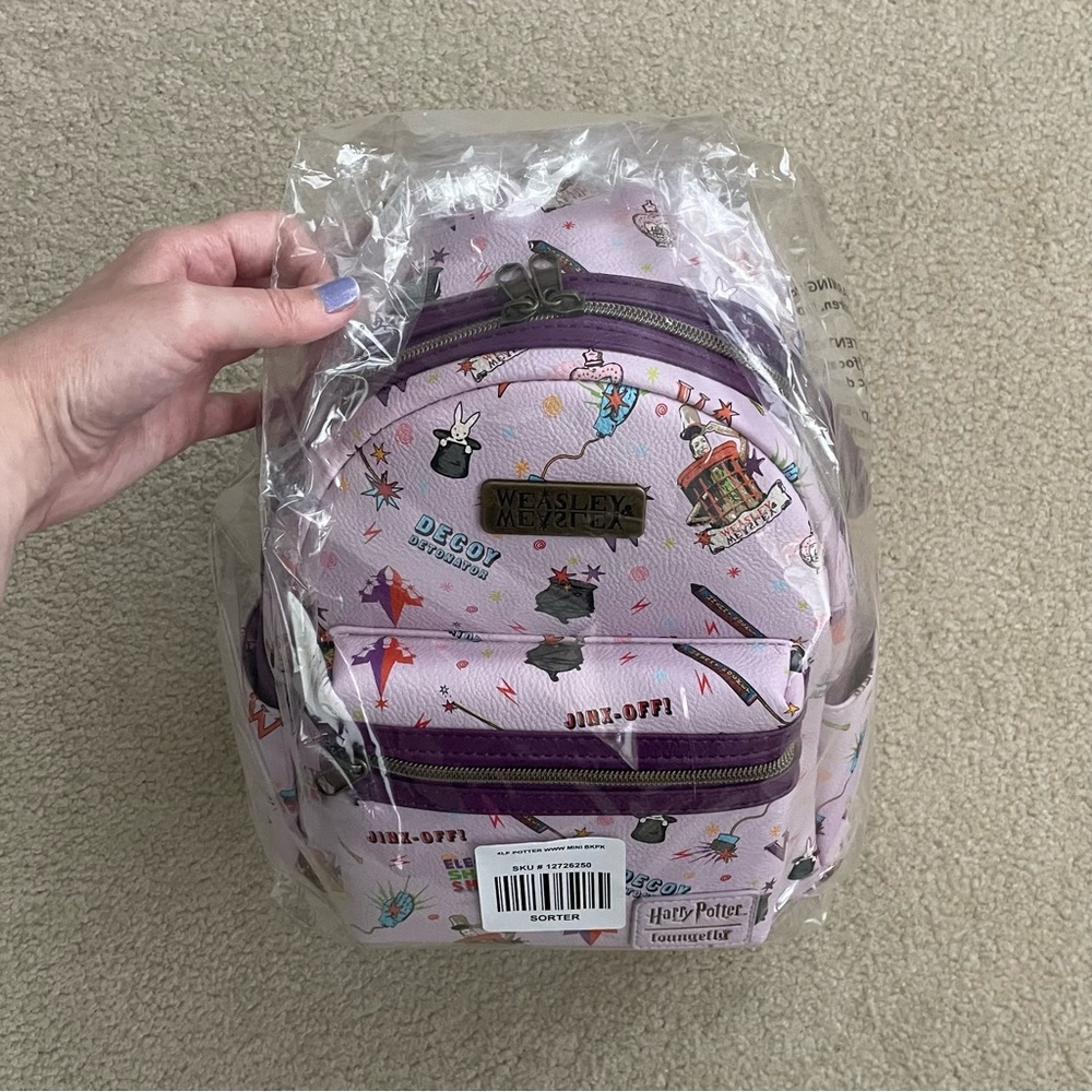 Loungefly Harry Potter Weasleys’ Wizard Wheezes Mini Backpack - Picture 6 of 16